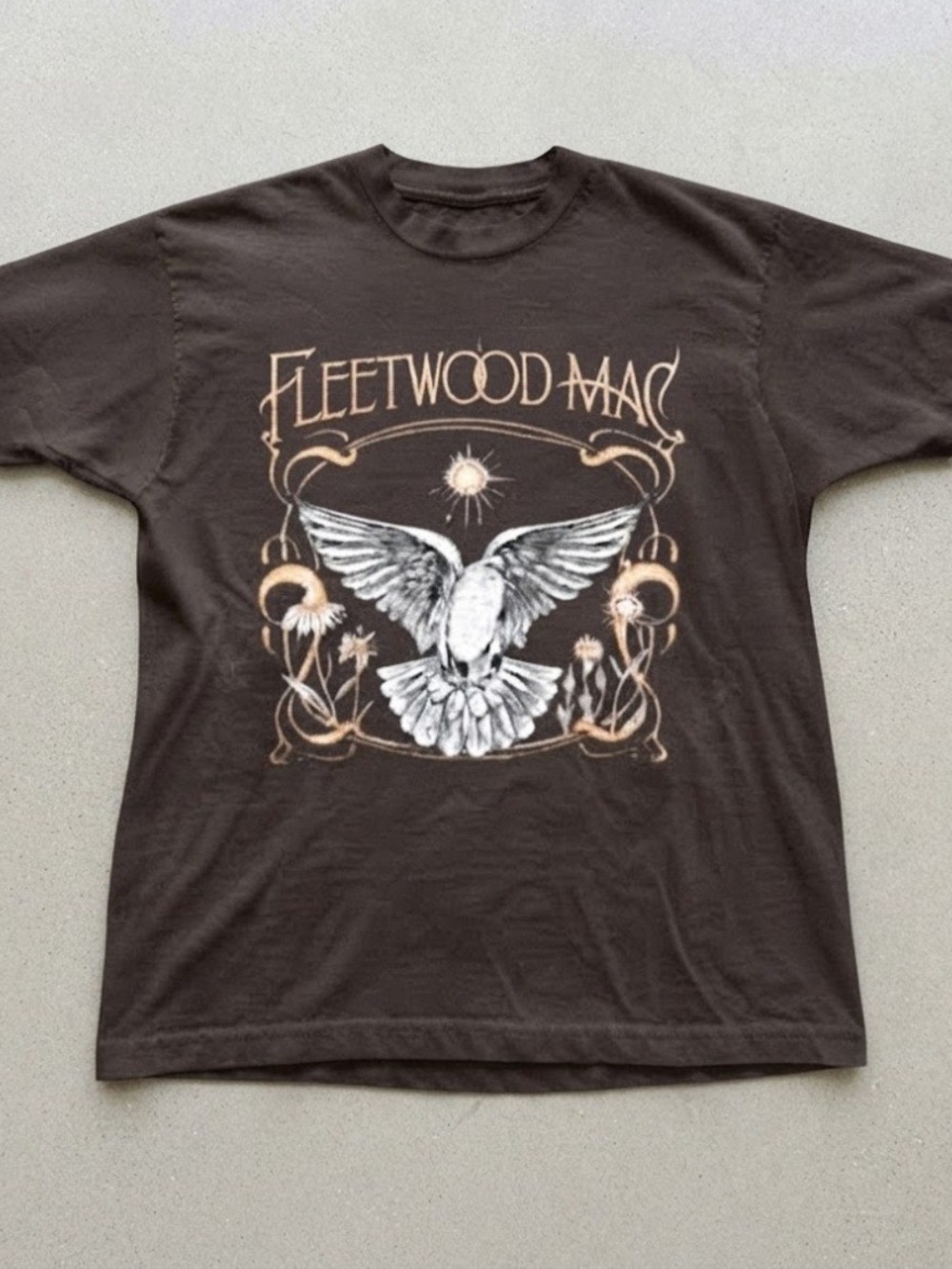 Fleetwood Mac Celestial Dove Sun Cotton Graphic Gildan T-Shirt